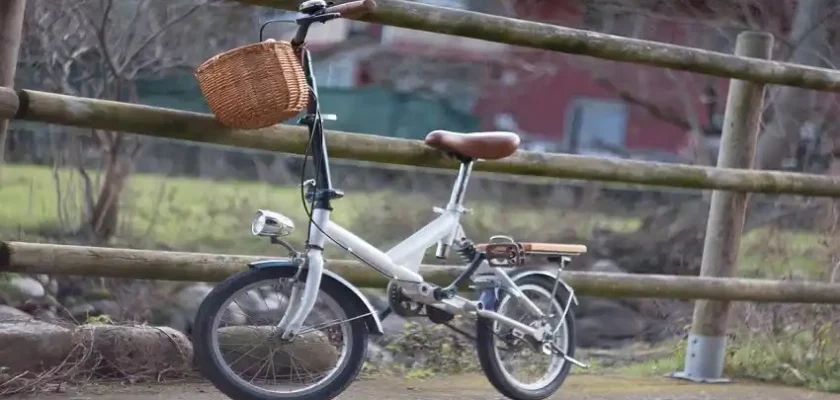 Are Folding Bikes Easy To Ride.jpg
