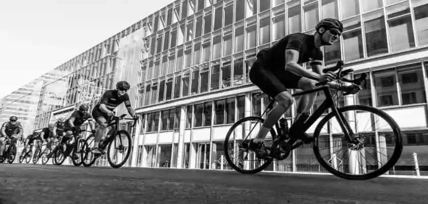 Do Racing Bikes Have Gears.jpg