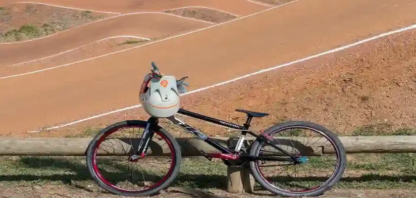 What Kind Of Brakes Does BMX Bikes Have.jpg