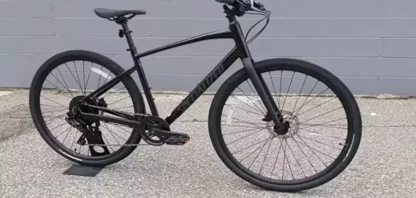 Specialized Hybrid Bike.jpg