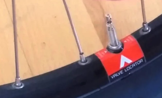 How To Inflate A Tubeless Tire Mountain Bike