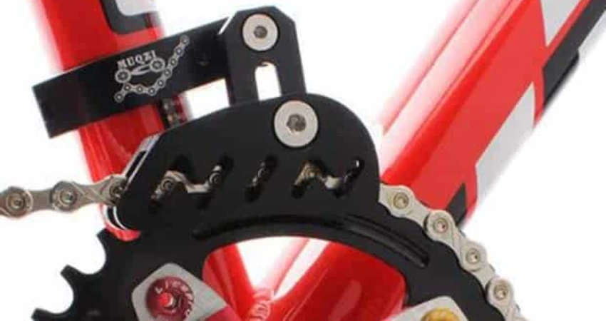 How to adjust chain guard on road bike