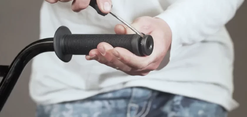 How to change bmx grips